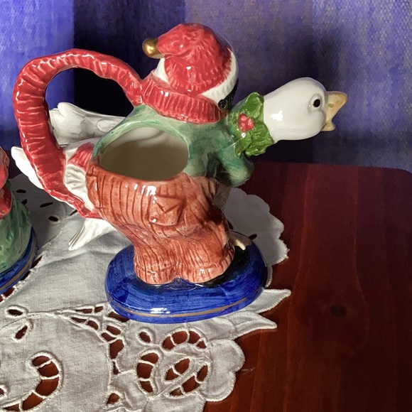 Vintage 1993 F&F Christmas Carol sugar & creamer with spoon - Picture 8 of 9